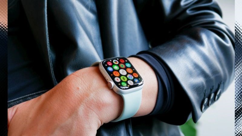 Apple Watch thuộc nhà sản xuất Apple đình đám đến từ Mỹ