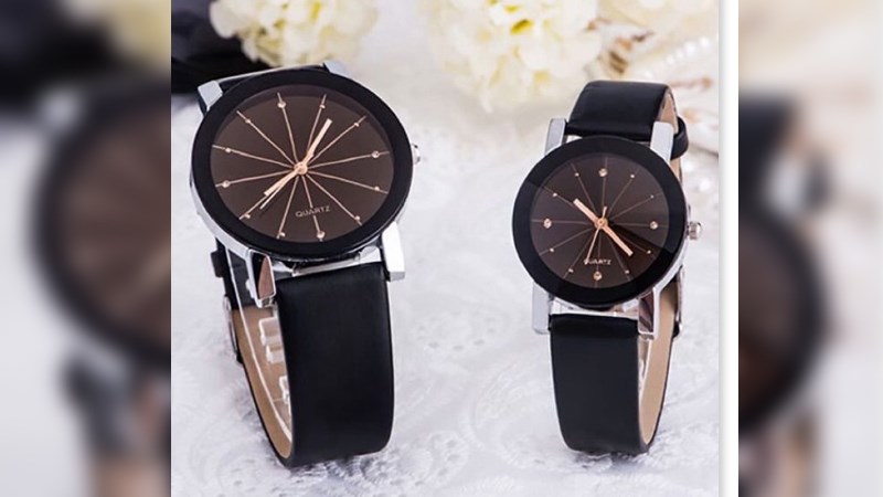 Đồng hồ có thiết kế sang trọng, sáng đẹp Đồng hồ có thiết kế sang trọng, sáng đẹp