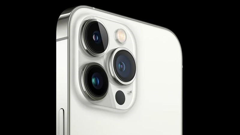 co-nen-dan-camera-iphone-13-pro-max-de-bao-ve-2 Camera iPhone 13 Pro Max bị trầy xước dẫn tới nhiều hậu quả