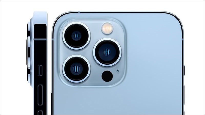 co-nen-dan-camera-iphone-13-pro-max-de-bao-ve-3 Camera iPhone 13 Pro Max có khả năng chống trầy khá tốt
