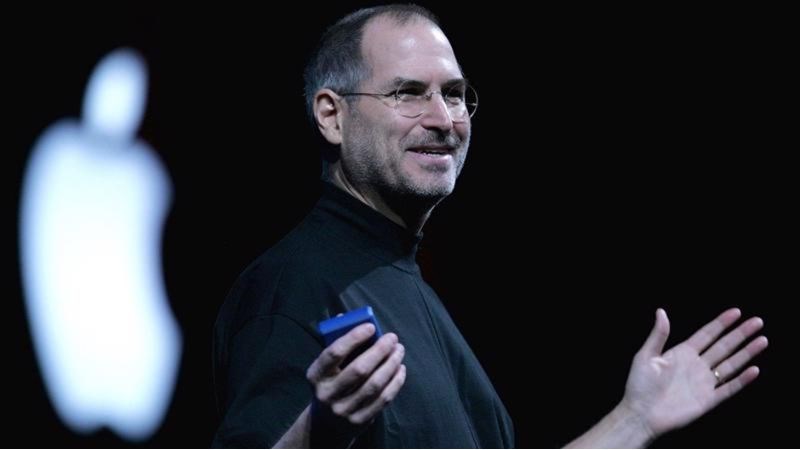 Chân dung Steve Jobs - người điều hành huyền thoại của Apple Chân dung Steve Jobs - người điều hành huyền thoại của Apple