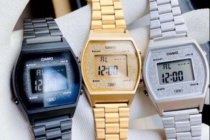 Đồng hồ điện tử Casio Rose Gold Đồng hồ điện tử Casio Rose Gold