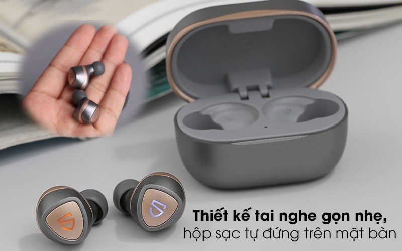 Hộp sạc tự đứng được trên mặt bàn Hộp sạc tự đứng được trên mặt bàn