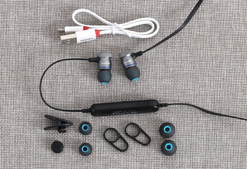 Cho phép kết nối trong phạm vi 10 m Cho phép kết nối trong phạm vi 10 m