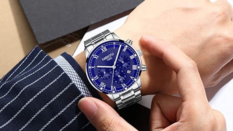 Đồng hồ Chronograph của Nibosi dễ dùng