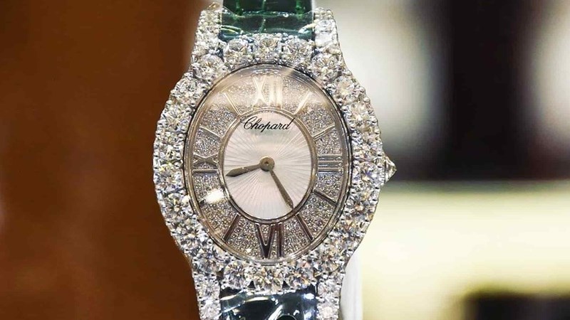 Đồng hồ kim cương có giá trị cao, vẻ ngoài sang trọng, đẳng cấp Đồng hồ kim cương có giá trị cao, vẻ ngoài sang trọng, đẳng cấp