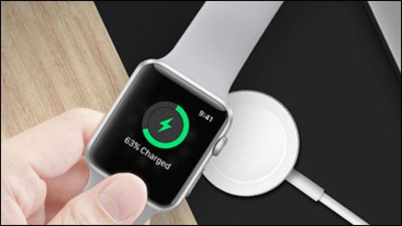 Thời lượng pin của Apple Watch Series 8 được đánh giá tốt hơn