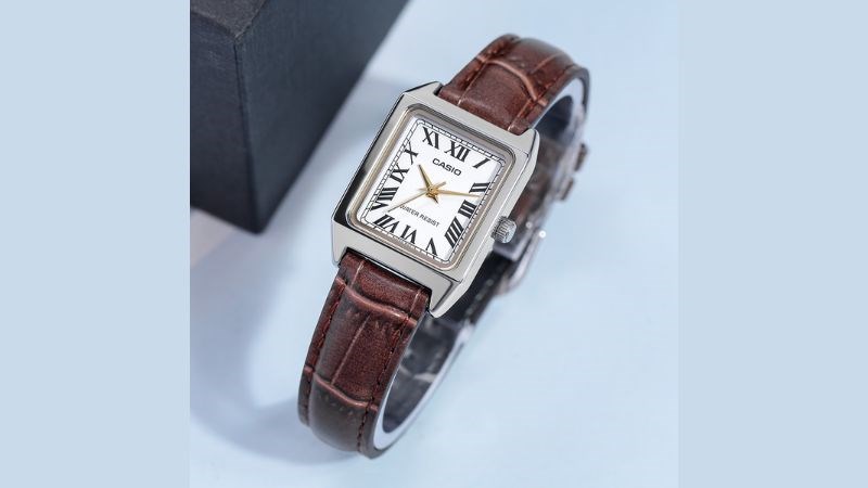 Đồng hồ CASIO dây da sang trọng