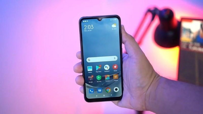 Màn hình giọt nước đặc trưng của dòng Redmi