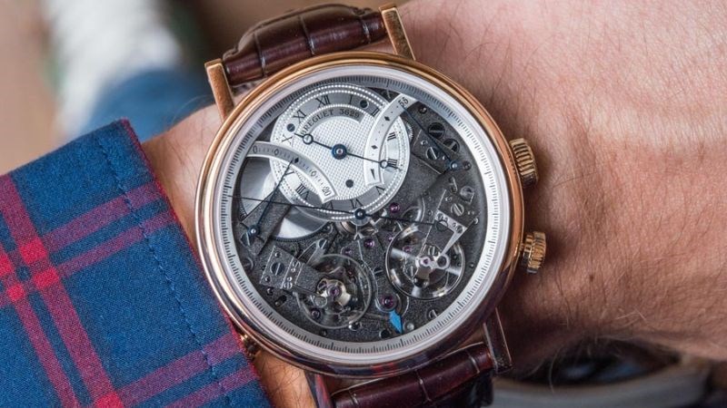 Đồng hồ Breguet sở hữu phong cách thiết kế sang trọng