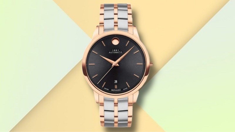 Dial đồng hồ đen tuyền được đánh vân độc lạ Dial đồng hồ đen tuyền được đánh vân độc lạ