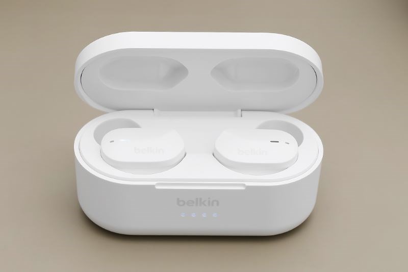 Tai nghe Belkin có Tai nghe sử dụng công nghệ âm thanh Belkin tái tạo âm thanh sâu lắng, trong trẻo.
