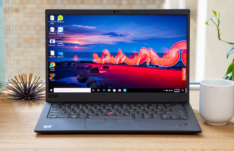 Nên kiểm tra màn hình laptop cũ trước khi mua Nên kiểm tra màn hình laptop cũ trước khi mua