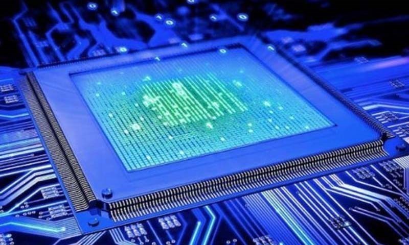 Lựa chọn giữa Intel Core i5 1240P với Apple M1