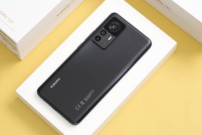 Xiaomi 12T có sự tương đồng về ngoại hình