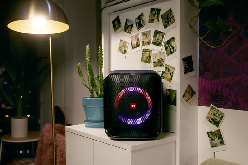 Chống nước IPX4 chống được tia nước phun trực tiếp 