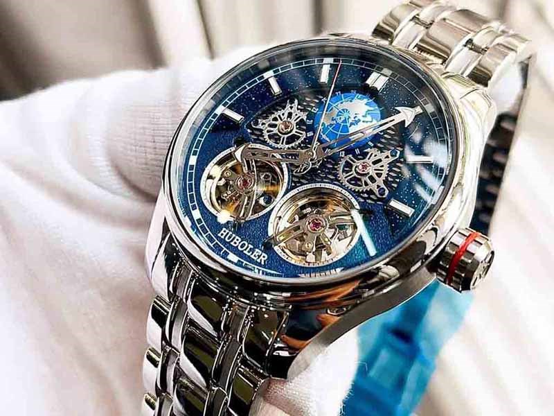 Huboler máy cơ với thiết kế 2 máy 2 tim ấn tượng Huboler máy cơ với thiết kế 2 máy 2 tim ấn tượng