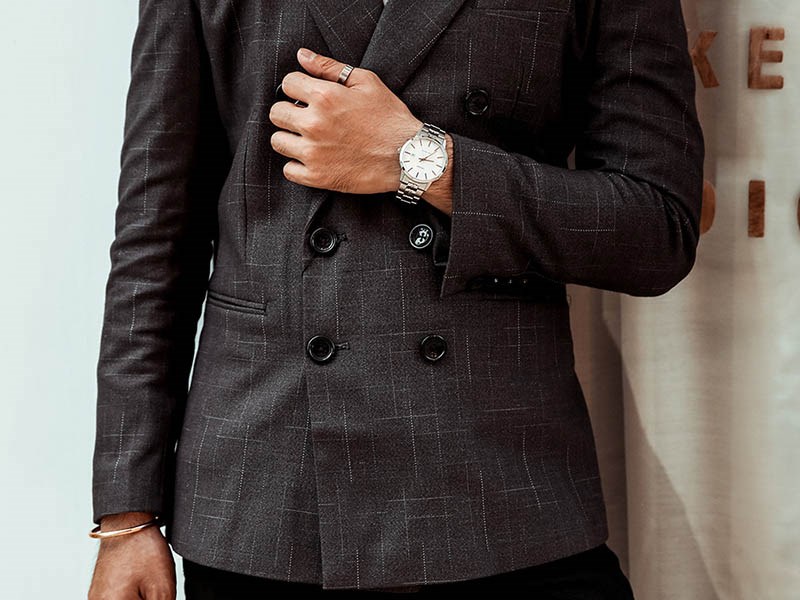 Thiết kế tinh tế dành cho quý ông lịch lãm đến từ hãng đồng hồ Orient - Nhật Bản tinh tế và sang trọng Thiết kế tinh tế dành cho quý ông lịch lãm đến từ hãng đồng hồ Orient - Nhật Bản tinh tế và sang trọng