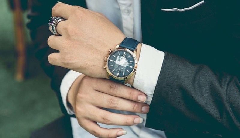 Đồng hồ Fossil được trang bị nhiều tính năng hữu ích
