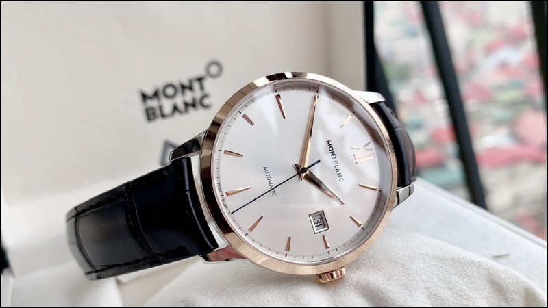Hộp đựng đồng hồ sang trọng, tinh tế Hộp đựng đồng hồ sang trọng, tinh tế