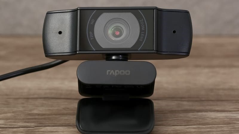 Webcam 720P được dùng để truyền các hình ảnh đến trung tâm kiểm soát từ xa