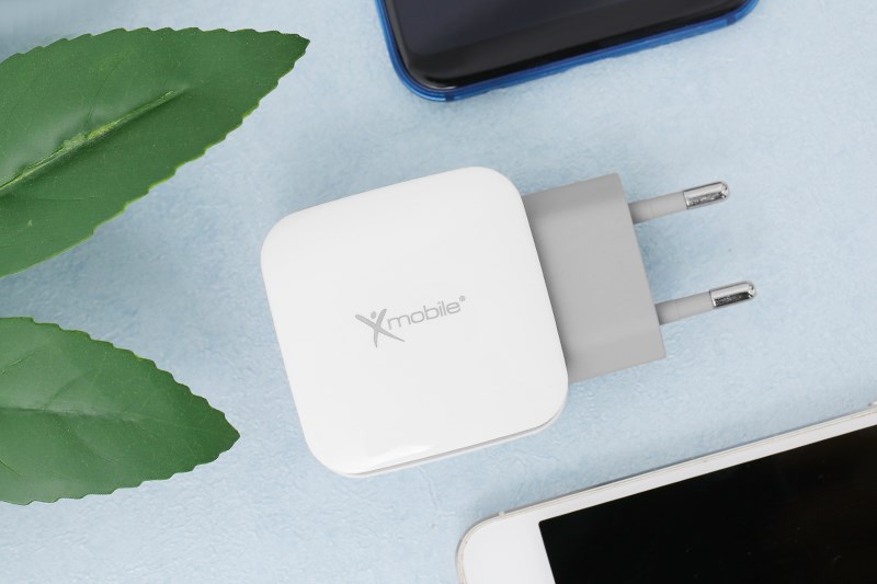 Adapter sạc 2 cổng USB 12W Dual Xmobile Adapter sạc 2 cổng USB 12W Dual Xmobile