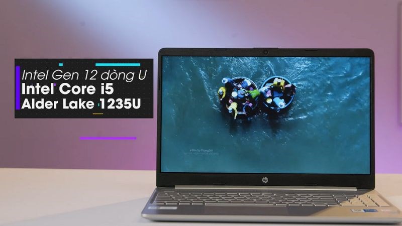 Thiết kế sang trọng, phóng khoáng tạo nên vẻ đẹp cuốn hút cho Laptop HP 15s