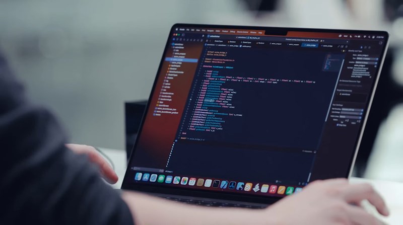 Thời lượng pin của MacBook Pro M2 Max