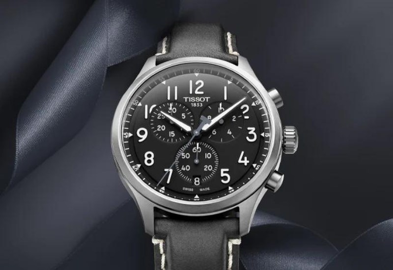 Đồng hồ Tissot chính hãng có trọng lượng nặng hơn so với hàng giả Đồng hồ Tissot chính hãng có trọng lượng nặng hơn so với hàng giả