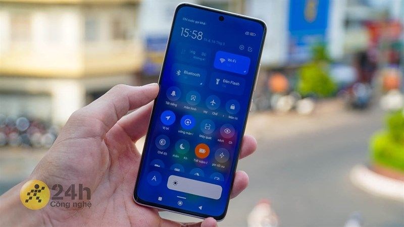 Xiaomi 12 sở hữu màn hình 