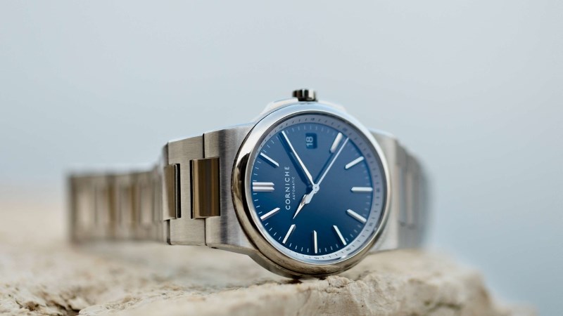 Đồng hồ Corniche sử dụng bộ máy lai Seiko độc đáo Đồng hồ Corniche sử dụng bộ máy lai Seiko độc đáo