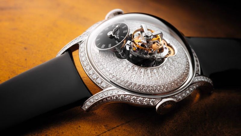 MB&F Legacy Machine FlyingT thiết kế tinh xảo MB&F Legacy Machine FlyingT thiết kế tinh xảo