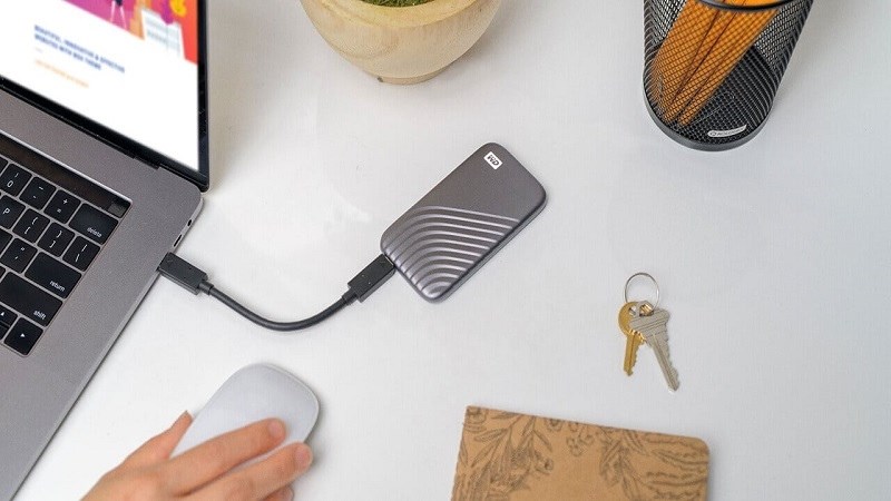 Bị hỏng cáp kết nối là nguyên nhân khiến MacBook không nhận ổ cứng