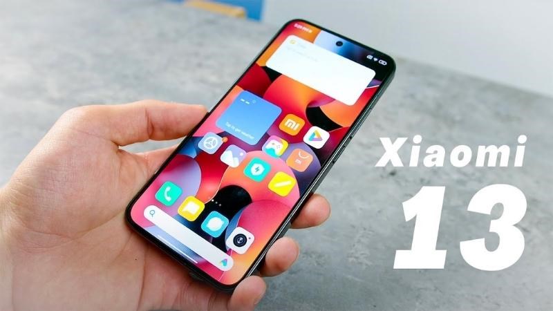1 Xiaomi 13 5G được trang bị chip xử lý mạnh mẽ đến từ Qualcomm và cụm camera từ nhà Leica