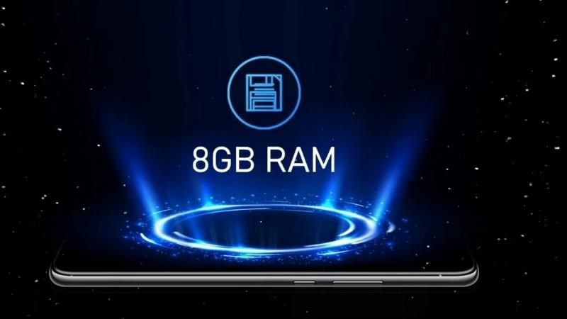 Bộ nhớ khủng lên tới 8GB RAM và 256GB ROM.