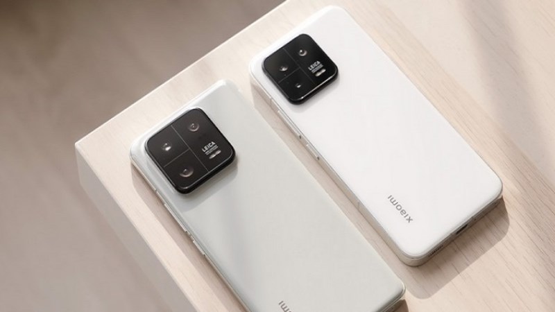 Xiaomi 13 Pro có màn hình hiển thị lớn hơn