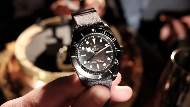 Tudor sử dụng bộ máy ETA chất lượng cao Tudor sử dụng bộ máy ETA chất lượng cao