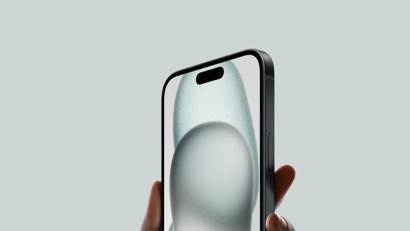 iPhone 15 Plus sở hữu thích kế cầm lên là ưng ngay iPhone 15 Plus sở hữu thích kế cầm lên là ưng ngay