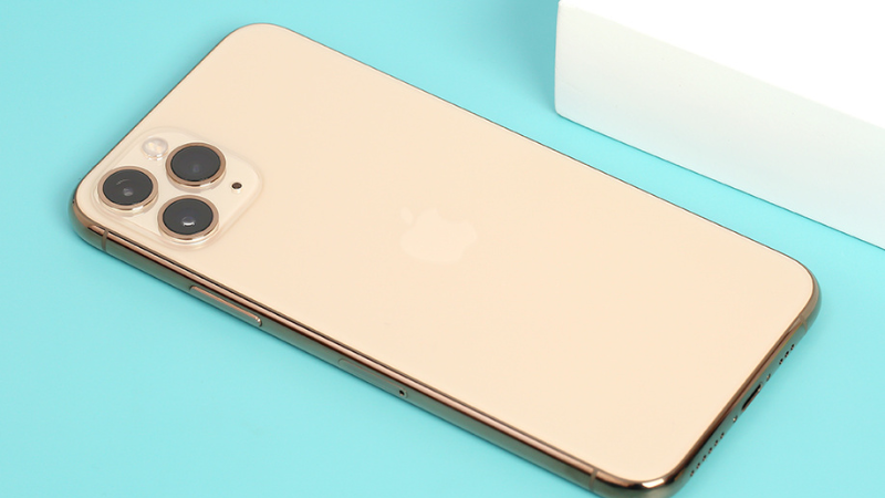 Cận cảnh điện thoại iPhone 11 Pro Cận cảnh điện thoại iPhone 11 Pro