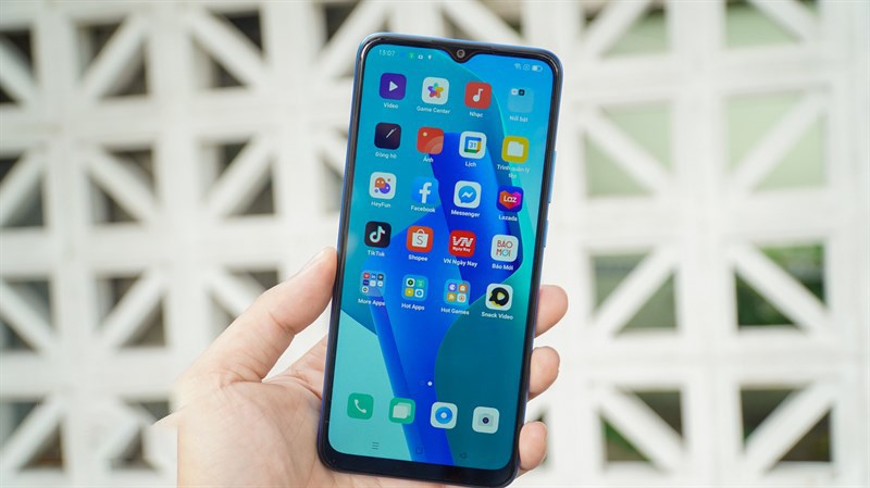 Hỗ trợ dung lượng lưu trữ có thể mở rộng lên đến 1 TB Hỗ trợ dung lượng lưu trữ có thể mở rộng lên đến 1 TB