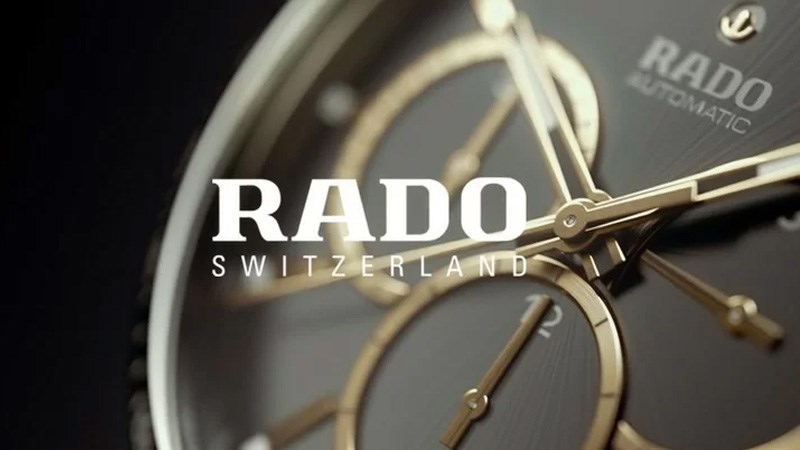 Rado đã bỏ đi biểu tượng mỏ neo trên logo của mình và chỉ giữ nguyên tên thương hiệu đơn giản