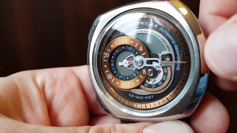 Đồng hồ Sevenfriday Q Series