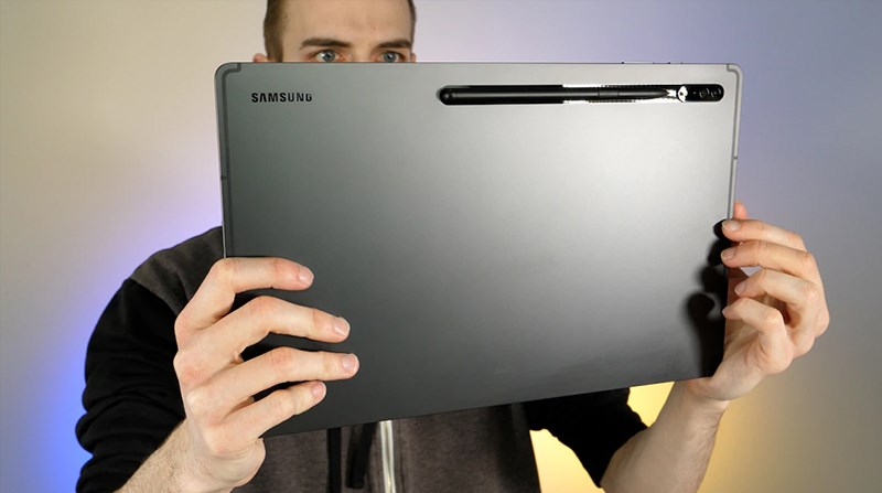 Galaxy Tab S8 Ultra có dung lượng pin lớn hơn so với Galaxy Tab S7 FE Galaxy Tab S8 Ultra có dung lượng pin lớn hơn so với Galaxy Tab S7 FE