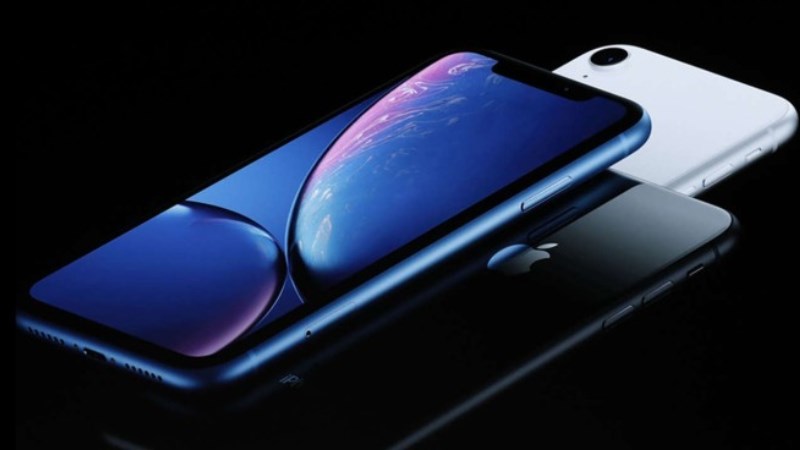 iPhone 11 và XR đều có màn hình IPS LCD kích thước 6.1 inch