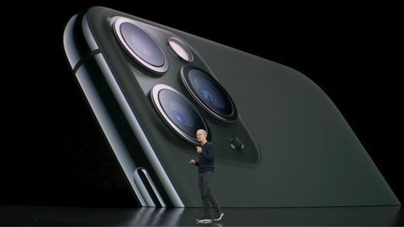  iPhone 11 được trang bị hệ thống camera kép, camera chính góc rộng 12MP