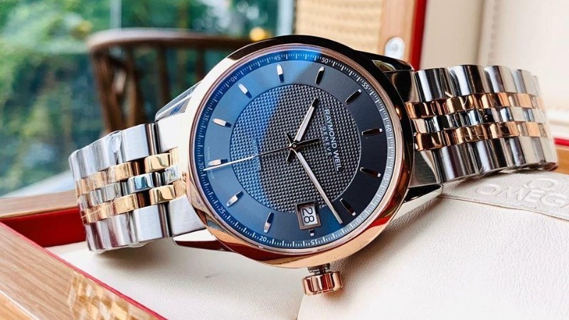 Đồng hồ Raymond Weil nổi tiếng với thiết kế tinh tế và chất lượng bộ máy Đồng hồ Raymond Weil nổi tiếng với thiết kế tinh tế và chất lượng bộ máy
