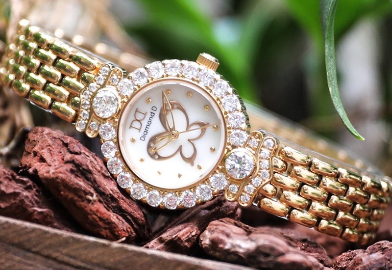 Diamond D là thương hiệu chuyên sản xuất đồng hồ nổi tiếng đến từ Anh Diamond D là thương hiệu chuyên sản xuất đồng hồ nổi tiếng đến từ Anh
