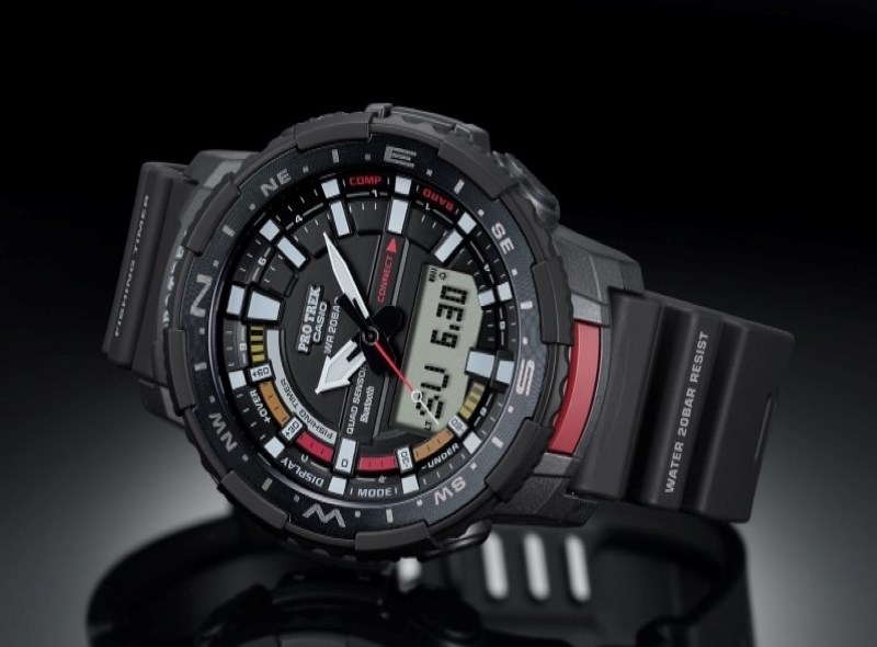 Casio Protrek nổi tiếng thiết kế cho các hoạt động ngoài trời