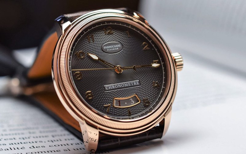 Guilloche có 2 dạng họa tiết chính Guilloche có 2 dạng họa tiết chính