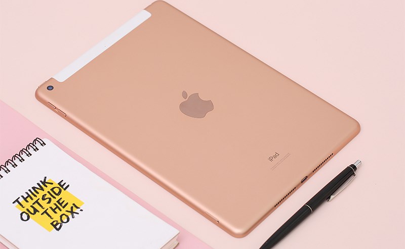 iPad gen 7 vẫn được làm từ chất liệu nhôm nguyên khối iPad gen 7 vẫn được làm từ chất liệu nhôm nguyên khối